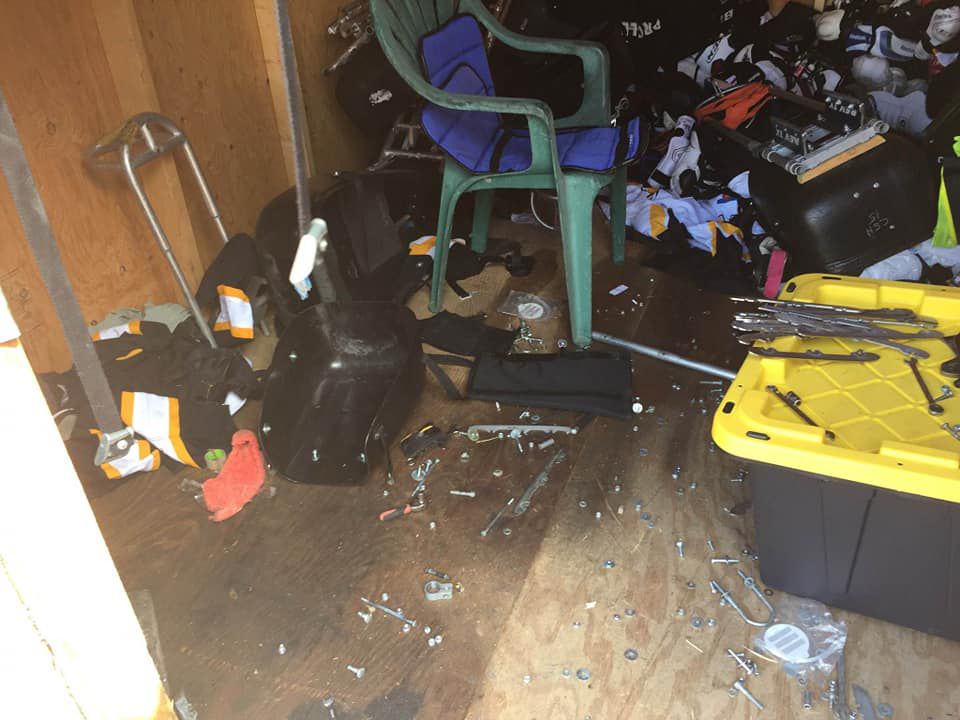 Tigers hockey.jpg